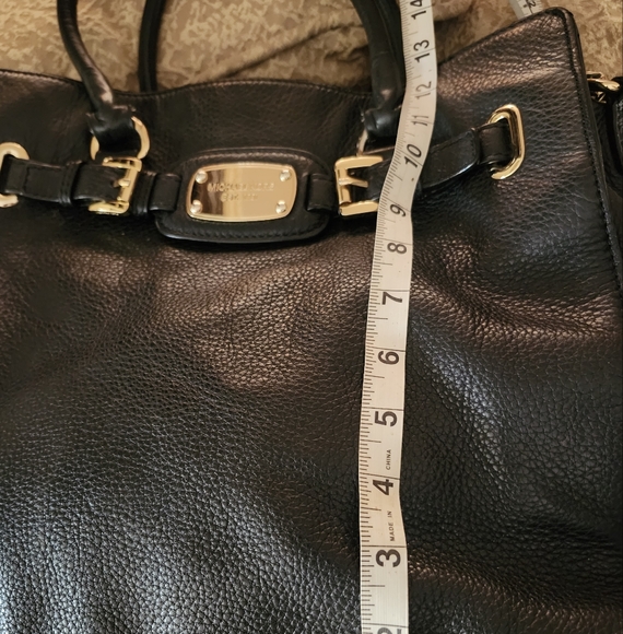 Michael Kors Hamilton Large Bag - Picture 6 of 9